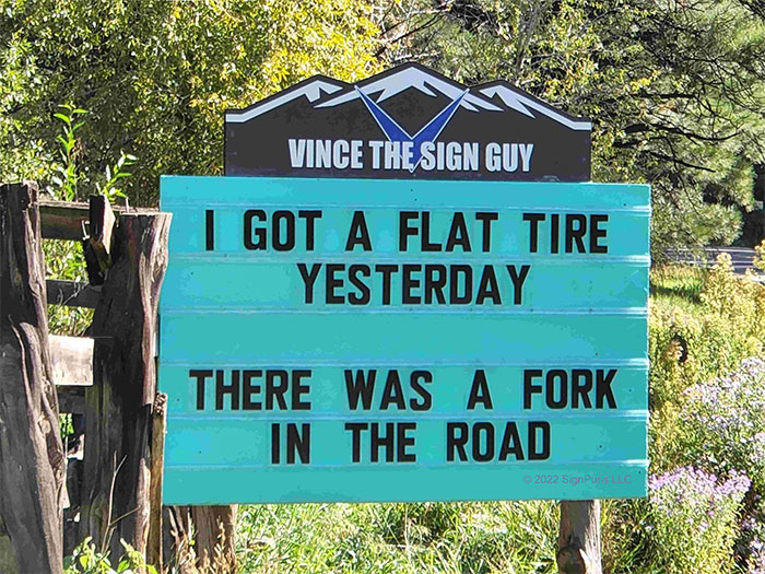 Indian Hills Community Sign