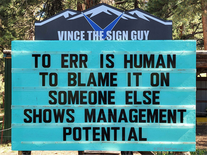 Indian Hills Community Sign