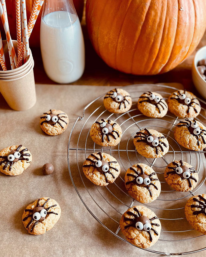 Spider Cookies
