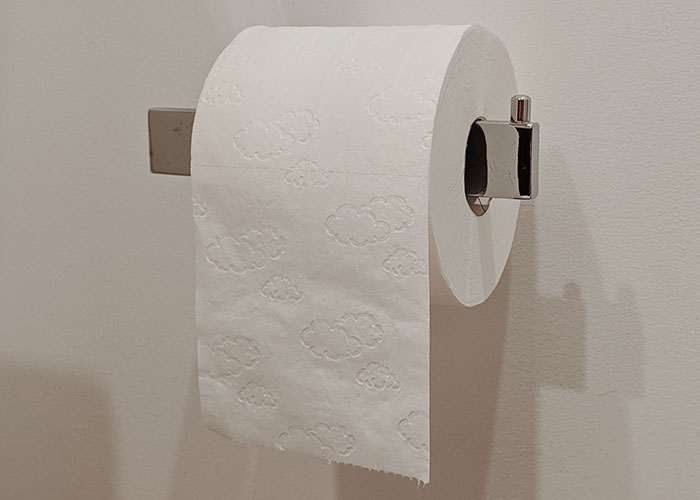 35 Strange Behaviors People Thought Were Completely Normal, As Shared In This Viral Thread