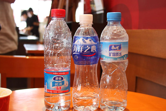 20 Reglas extrañas y estúpidas que se impusieron en algunas escuelas