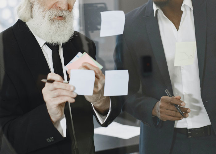 "If You Find That 'Job', Take It!": Toxic Company Shows It Doesn't Value People, Loses Entire Team "If You Find That 'Job', Take It!": Toxic Company Shows It Doesn't Value People, Loses Entire Team