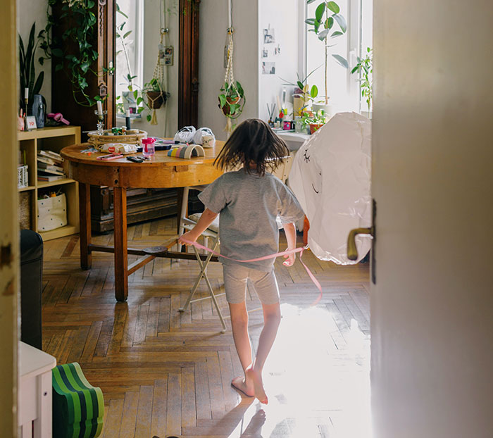 “We Have A Very Open And Honest Relationship With Our Kids”: Mom Reveals 24 Controversial Things She Allows Her Four Children To Do