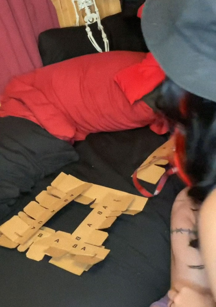 16 Survival Tips That You Might Use Only Once But Can Make A Huge Difference