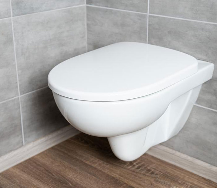 Someone Asked Men To Share What They Learned From Living With Women That They Didn't Know Before, And These Are 30 Of The Most Surprising Answers