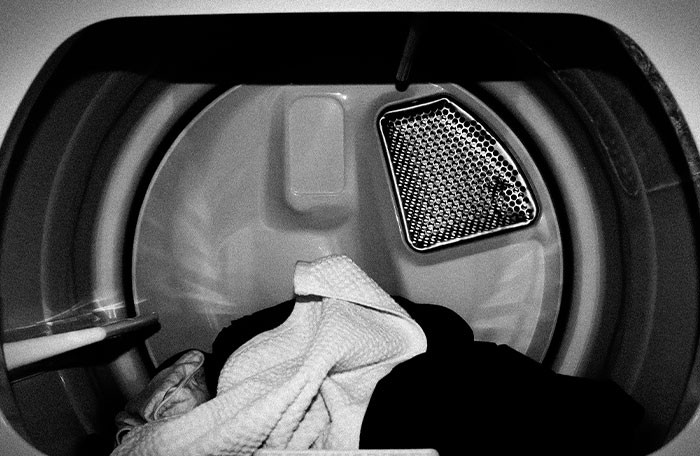 Someone Asked Men To Share What They Learned From Living With Women That They Didn't Know Before, And These Are 30 Of The Most Surprising Answers