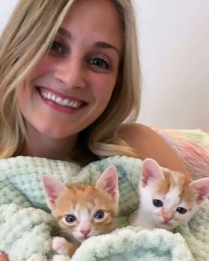 These Two Sibling Kittens Are Quite Different From Other Cats, But They Are Living Their Life To The Fullest After Being Rescued These Two Sibling Kittens Are Quite Different From Other Cats, But They Are Living Their Life To The Fullest After Being Rescued