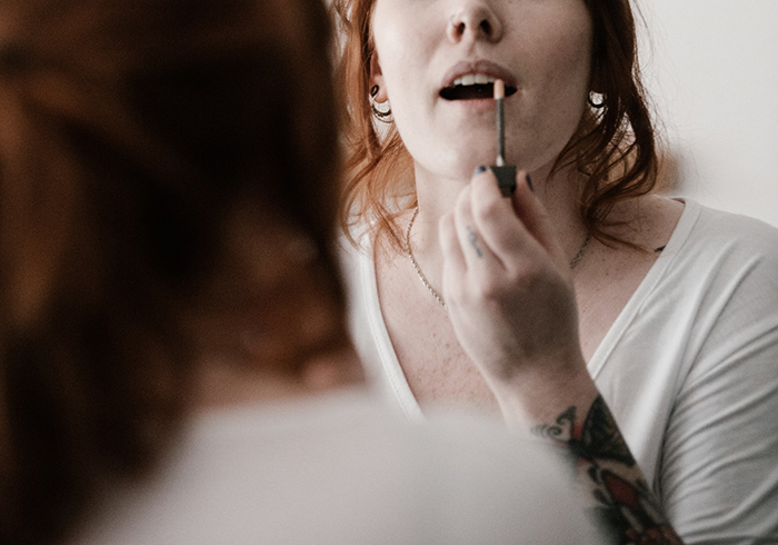 "Am I The Jerk For Leaving My Girlfriend Behind Because She Was Taking Too Long To Get Ready?"