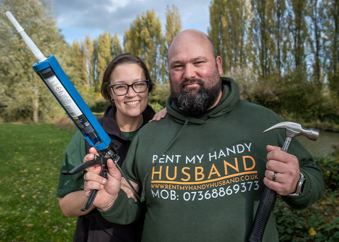Woman &ldquo;Rents Out&rdquo; Her Handy Husband As A Joke, Turns It Into A Full-Time Business