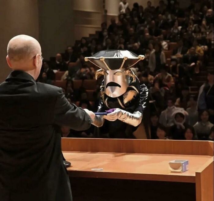 Kyoto-University-Graduation-Outfits