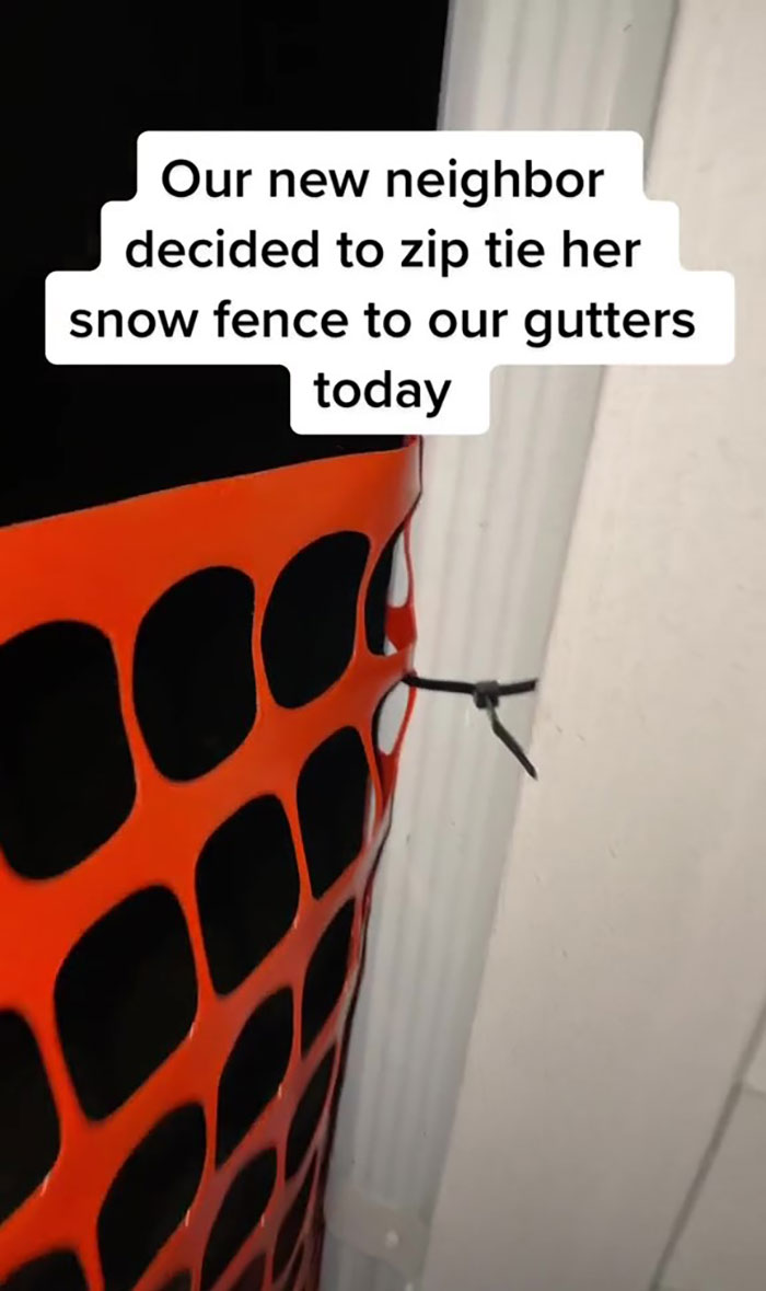 &ldquo;Looks Like We Got Karen As A Neighbor&rdquo;: Man Gets Into A War With Neighbor Who Zip-Tied Her Snow Fence To His Gutters
