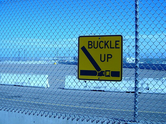 Former Students Share 35 Bizarre Things That Happened At Their Schools