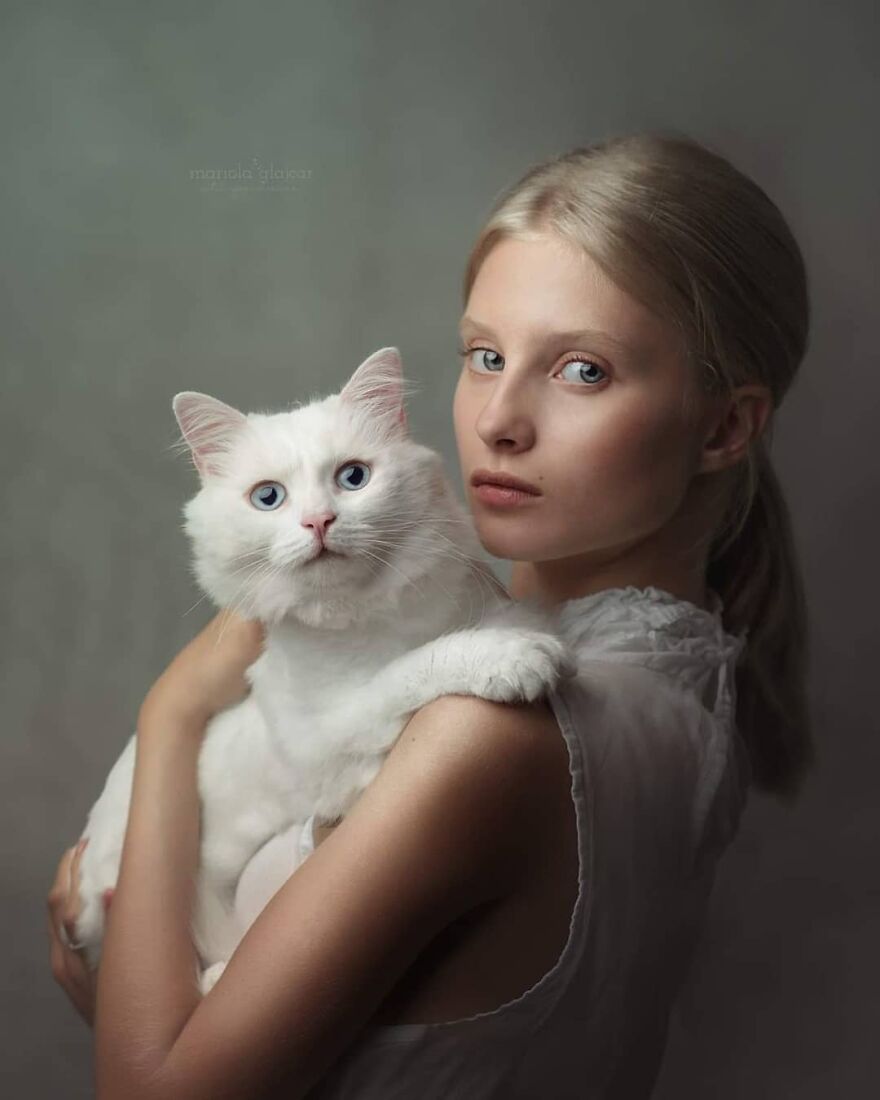 Photographer Creates Images To Highlight The Strong Bond Between Humans And Animals (44 Pics)