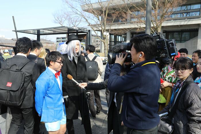 Kyoto-University-Graduation-Outfits