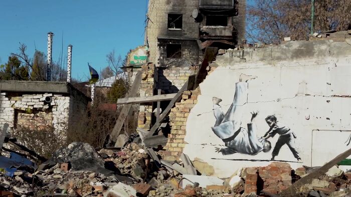 Banksy Comes Back With 7 New Wall Arts In Ukraine And They Touched People&rsquo;s Hearts