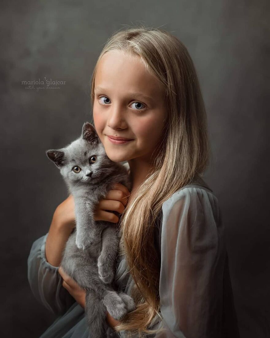 Photographer Creates Images To Highlight The Strong Bond Between Humans And Animals (44 Pics)