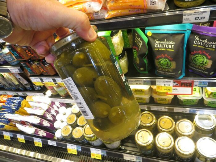 40 Of The Strangest Wishes That The Make-A-Wish Foundation Actually Granted, As Shared By People Online