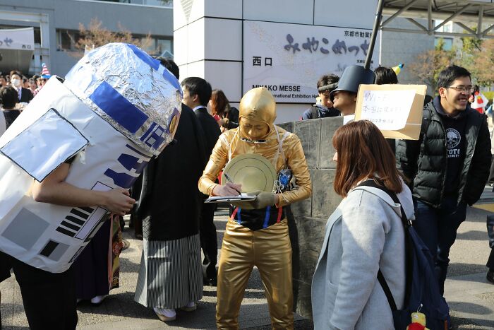 Kyoto-University-Graduation-Outfits