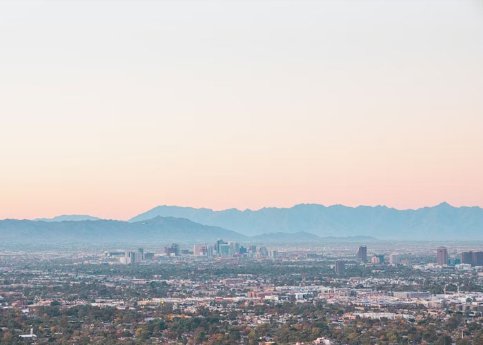 26 Americans Share Why These US Cities Are The Worst In An Honest Online Thread