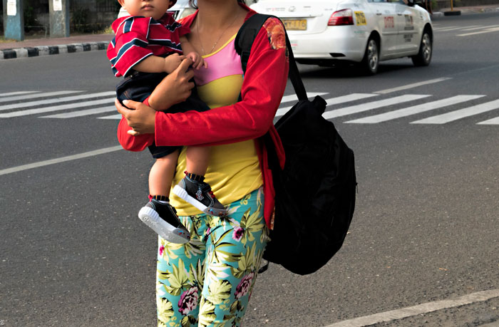 Daughter Reveals That Her Only Plan Is To Become A Stay-At-Home Mom And To Live With Parents Until Then, Her Mom Has None Of It