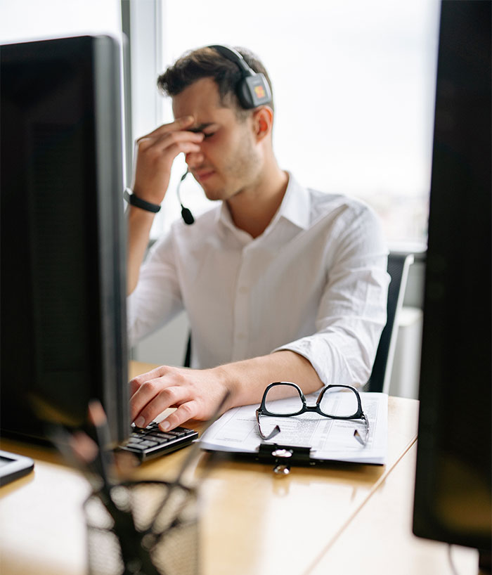 "Tell My Colleagues To Say Goodbye To Their Bonuses": New Manager Messes With Employee, Has To Watch The Workplace Crumble "Tell My Colleagues To Say Goodbye To Their Bonuses": New Manager Messes With Employee, Has To Watch The Workplace Crumble