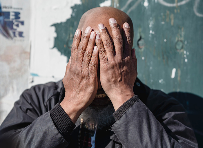 Esta Karen se cree con derecho a usar el estacionamiento de su vecina