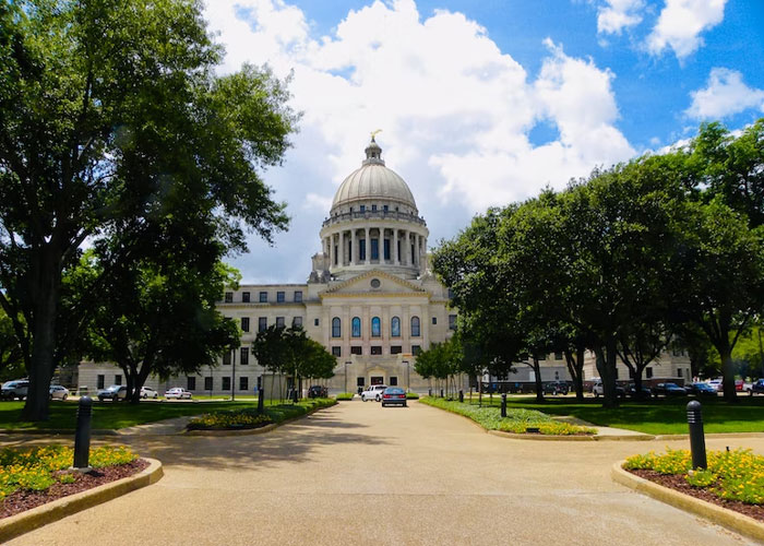 26 Americans Share Why These US Cities Are The Worst In An Honest Online Thread