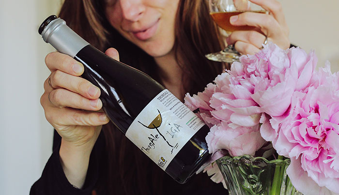 People Are Loving How This Childfree Woman Clapped Back At "Friend" After She Demanded She Pick Up Her Kids From Camp Every Day