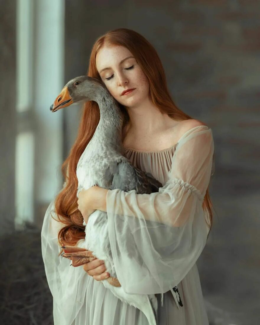 Photographer Creates Images To Highlight The Strong Bond Between Humans And Animals (44 Pics)