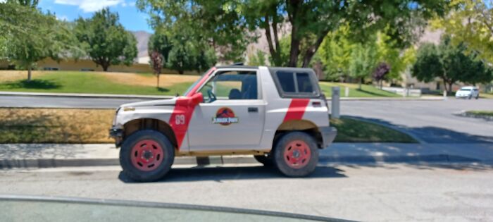 Someone In My Community Has A Sense Of Humor. I ❤️ It!