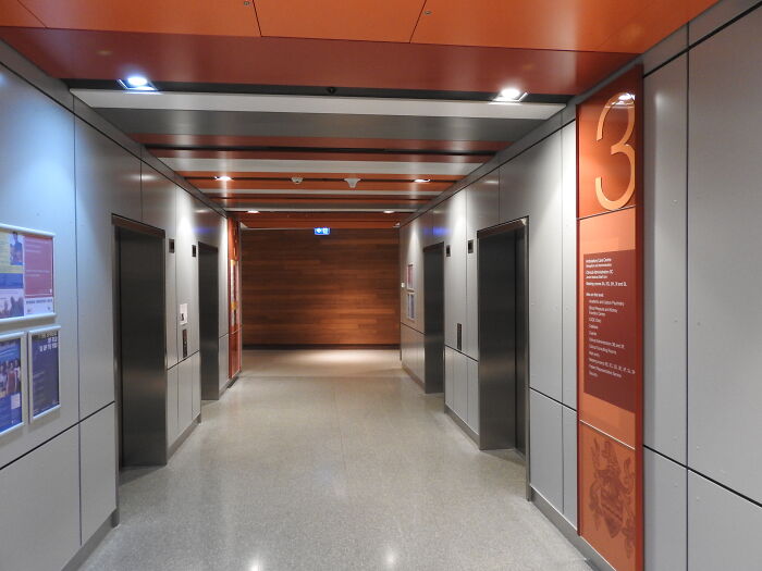 30 Pieces Of Advice That Didn't Age Well, According To Folks In This Online Group