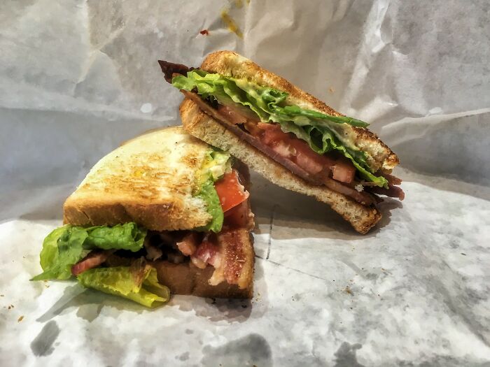 20 Personas tan tacañas que llamarlas frugales sería un halago