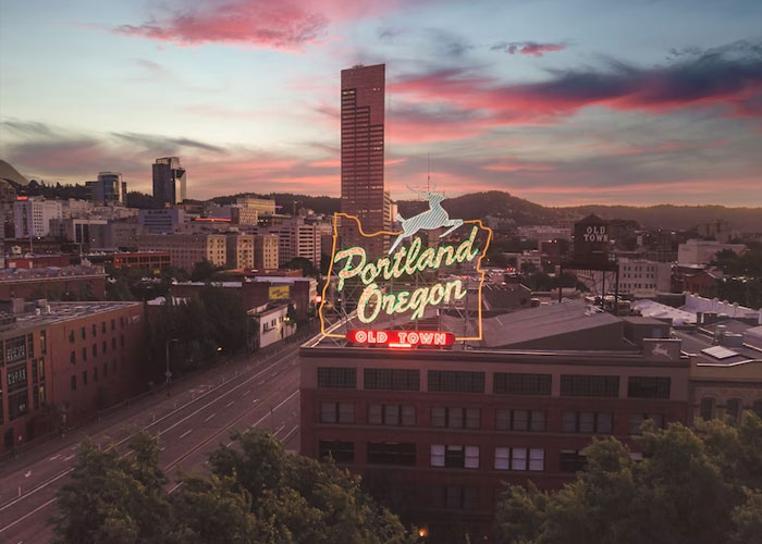 26 Americans Share Why These US Cities Are The Worst In An Honest Online Thread