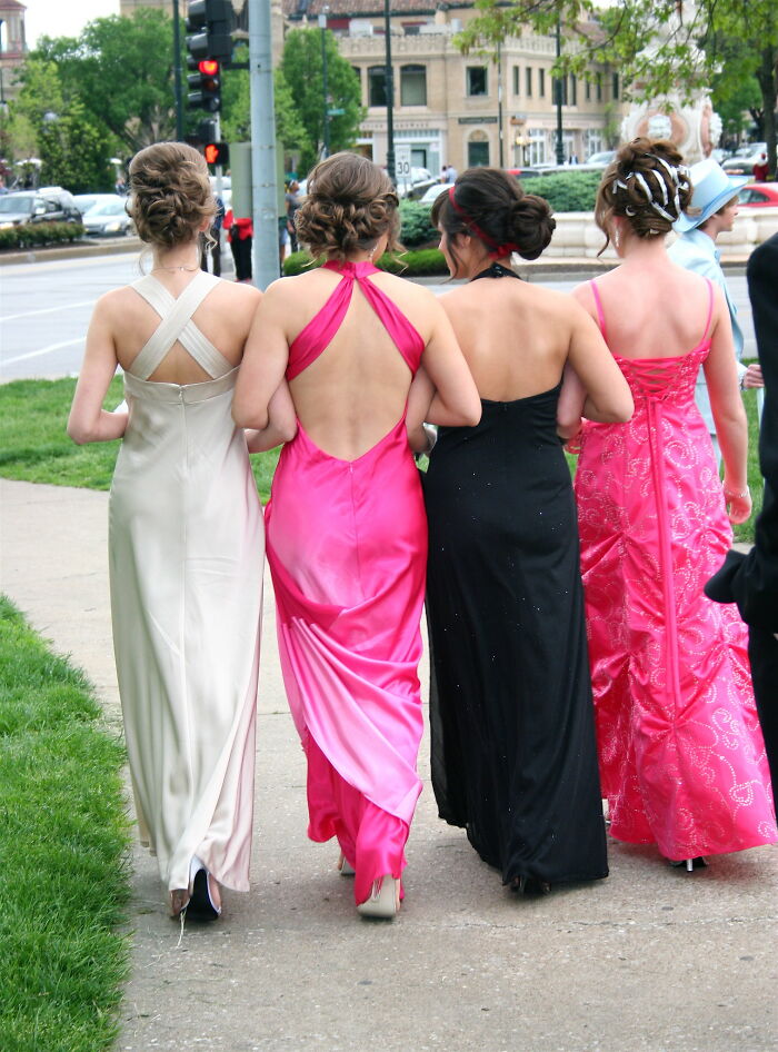 40 Of The Strangest Wishes That The Make-A-Wish Foundation Actually Granted, As Shared By People Online