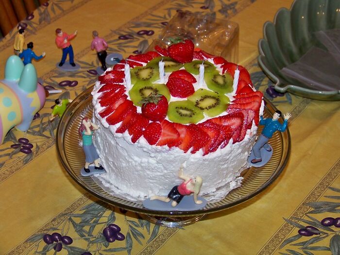 45 Of The Most Amusing Child-Friendly Insults That Members Of This Online Group Couldn't Resist Sharing With Others