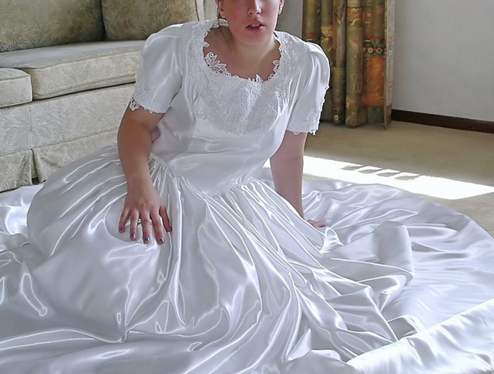 Folks Online Get Second-Hand Embarrassment When They See These 35 Things At Weddings