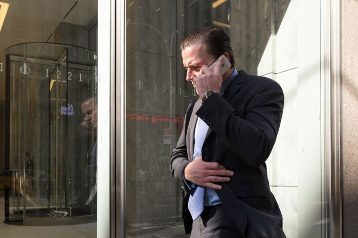 Bank Doesn&rsquo;t Let Guy Withdraw His $1.31 Easily, He Decides To Drown Them In Perpetual Transactions Over 260 Years