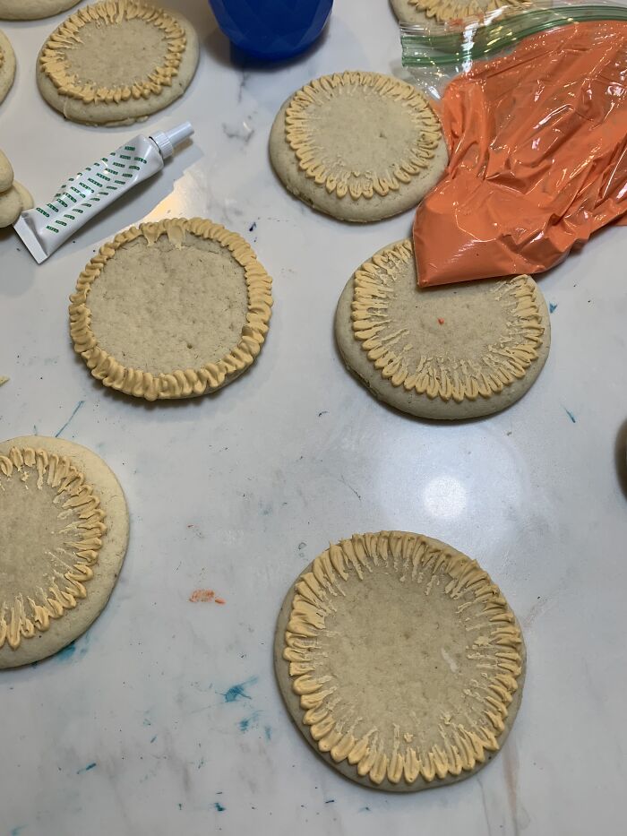 My Thanksgiving Attempt At Royal Icing Cookies