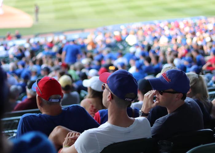 31 “Small, Low-Key Signs” That A Person Is Really Intelligent