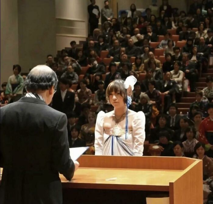 Kyoto-University-Graduation-Outfits