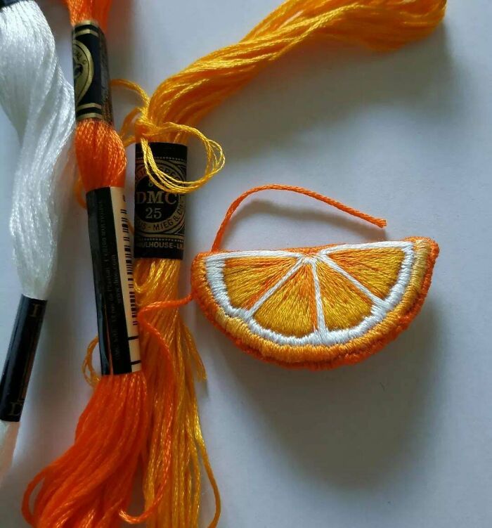 My Fruity Embroidered Brooch Collection !