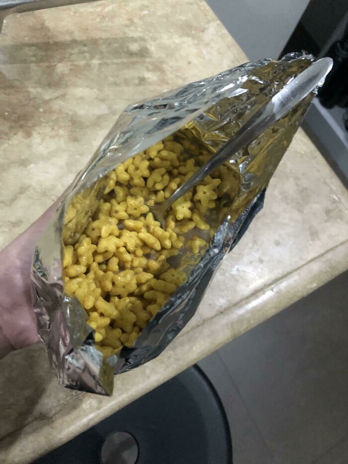 When Your're Too Lazy To Wash Them Dishes So You Do This