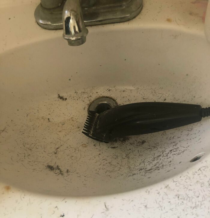 My Disgusting Roommate And The Mess He Leaves Behind