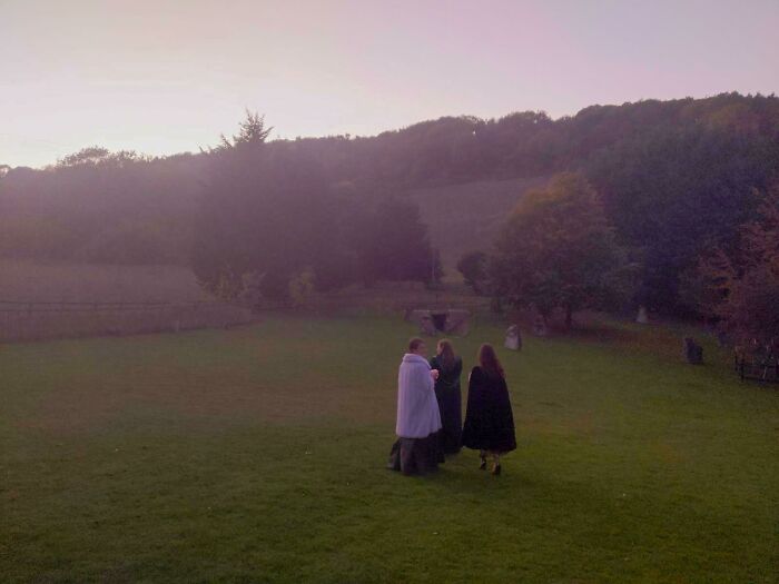 3 Maids On The Heath