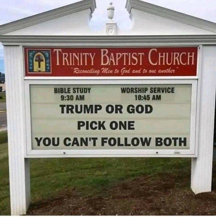 Funny church sign about Trump or God