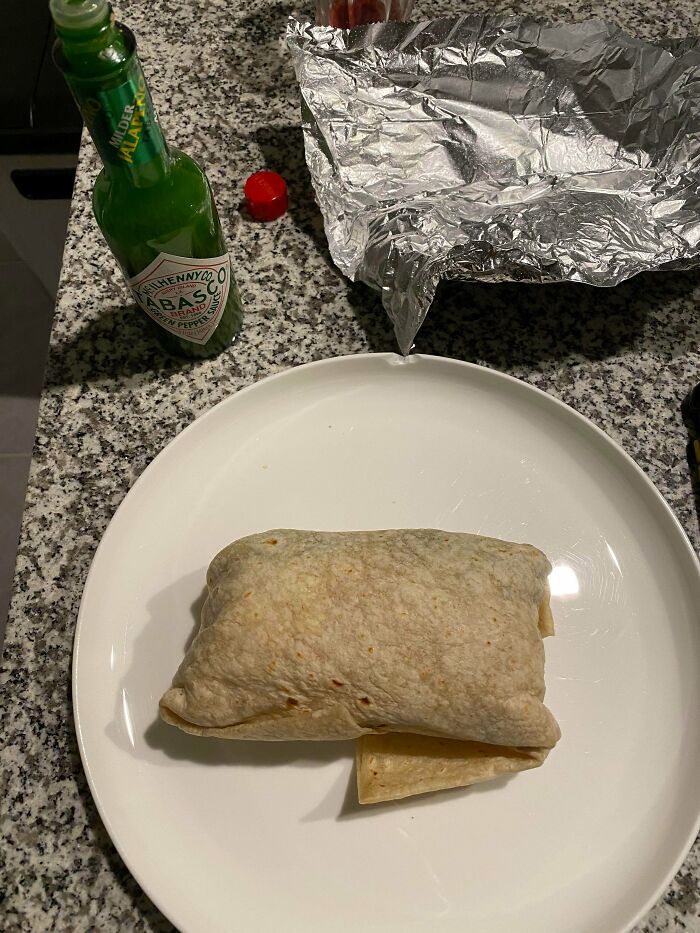 Haven’t Been To Chipotle In Awhile. What The Actual F*&# Happened To Their Burrito Sizes? They Used To Be Footballs