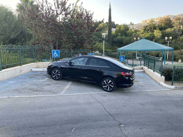This Jerk’s Parking. Needless To Say There Was No “Disabled” Sticker On The Car
