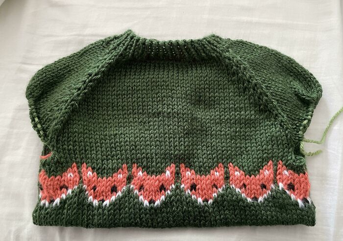 Almost Done With This Sweater And My Little Ingrate Tells Me That She Doesn’t Like It Because She Wanted A Big Fox Face On The Front Not Little Ones