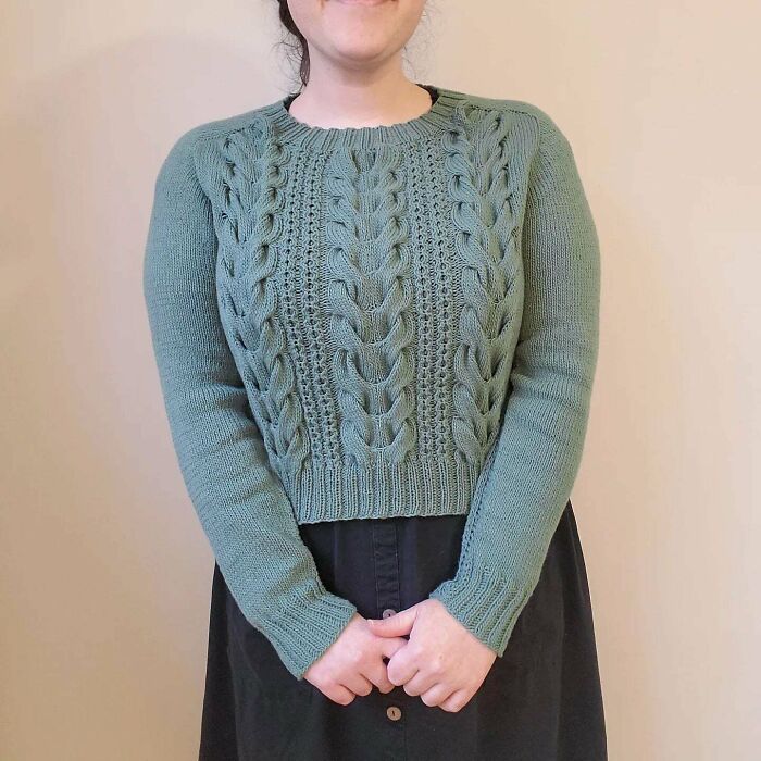 Knitting This Was A Blast - Huge Cables, 100% Contiguous Construction, Delightful Color