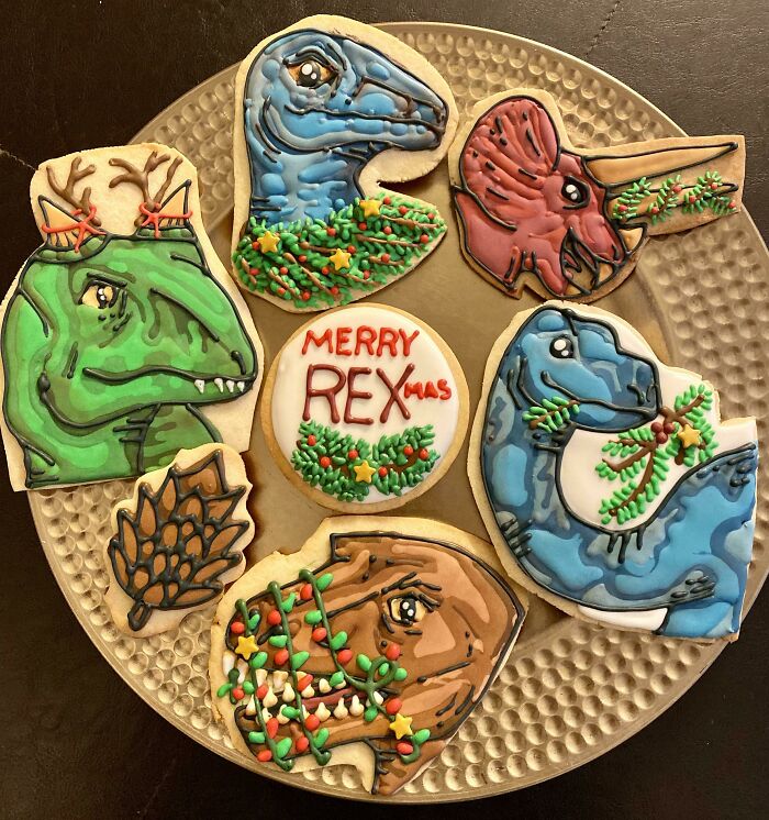 Dinosaur Christmas Cookies! Seasons Eatings Y’all